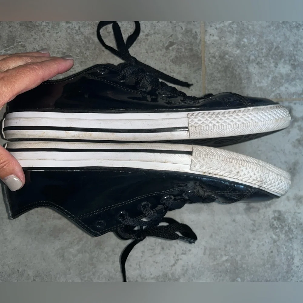 Converse these shoes